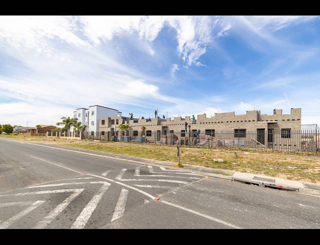 2 BEDROOM APARTMENT FOR SALE IN RUYTERWACHT